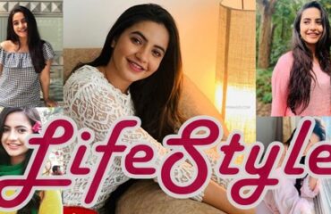 Meera Deosthale Lifestyle - Age, Family, Net worth, Height & Biography