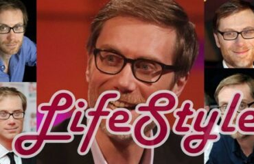 Stephen Merchant Lifestyle - Age, Family, Height, Net worth & Biography
